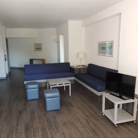 Ξενοδοχείο με διαμερίσματα Almar 3*