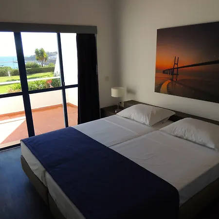 Almar Aparthotel 3*