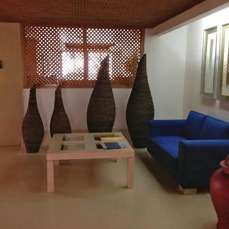 Hotel apartamentowy Almar 3*