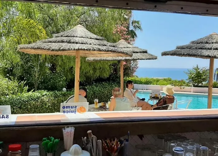 奥尔马尔公寓酒店 3* 阿尔布费拉