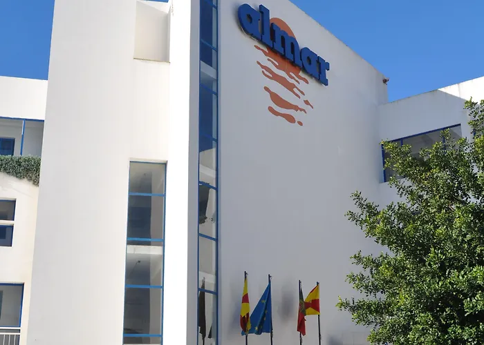 奥尔马尔公寓酒店