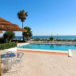 Appart hôtel Almar 3*