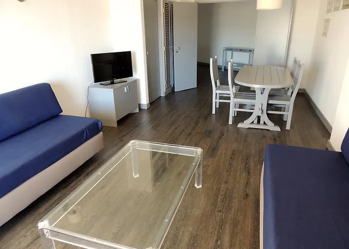 Apartahotel Almar 3*