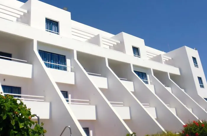 Apartahotel Almar 3*